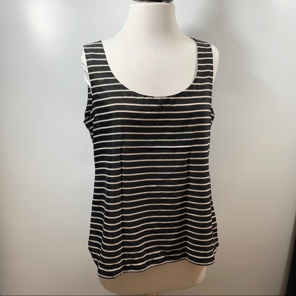 Loft Black & White Sleeveless Top size MP